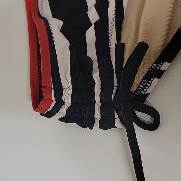 Lands End bikini bottom size 4 - Picture 3 of 8